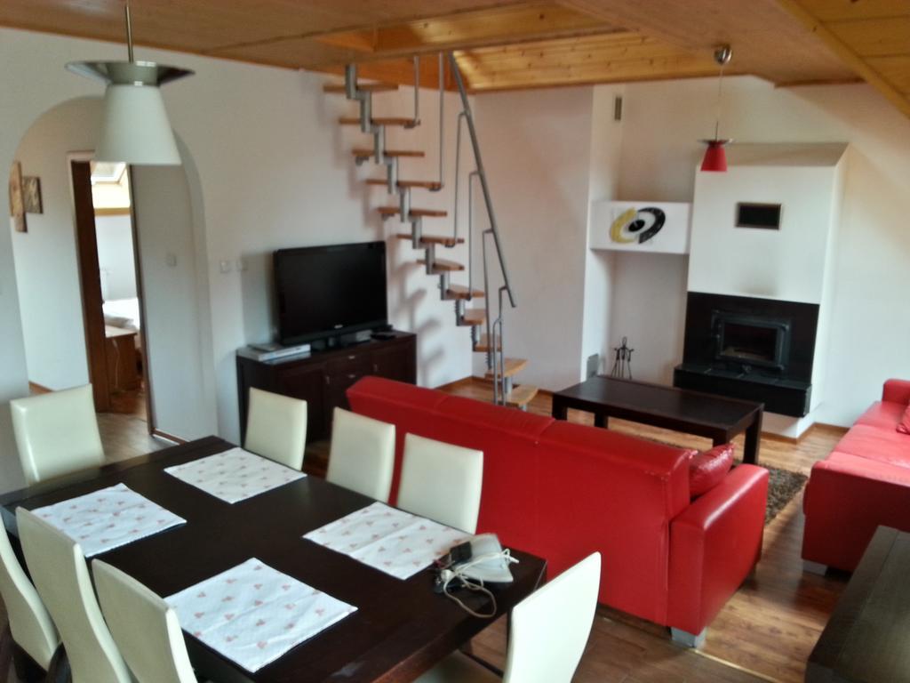 Belweder Apartamenty I Pokoje วีสวา ห้อง รูปภาพ