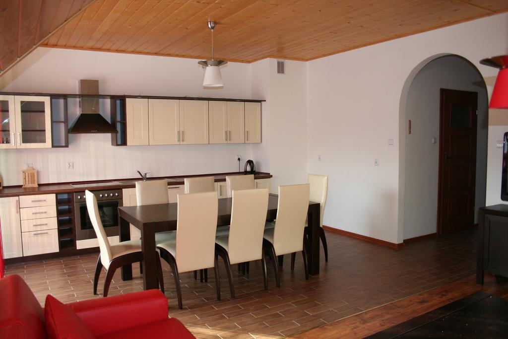 Belweder Apartamenty I Pokoje วีสวา ห้อง รูปภาพ