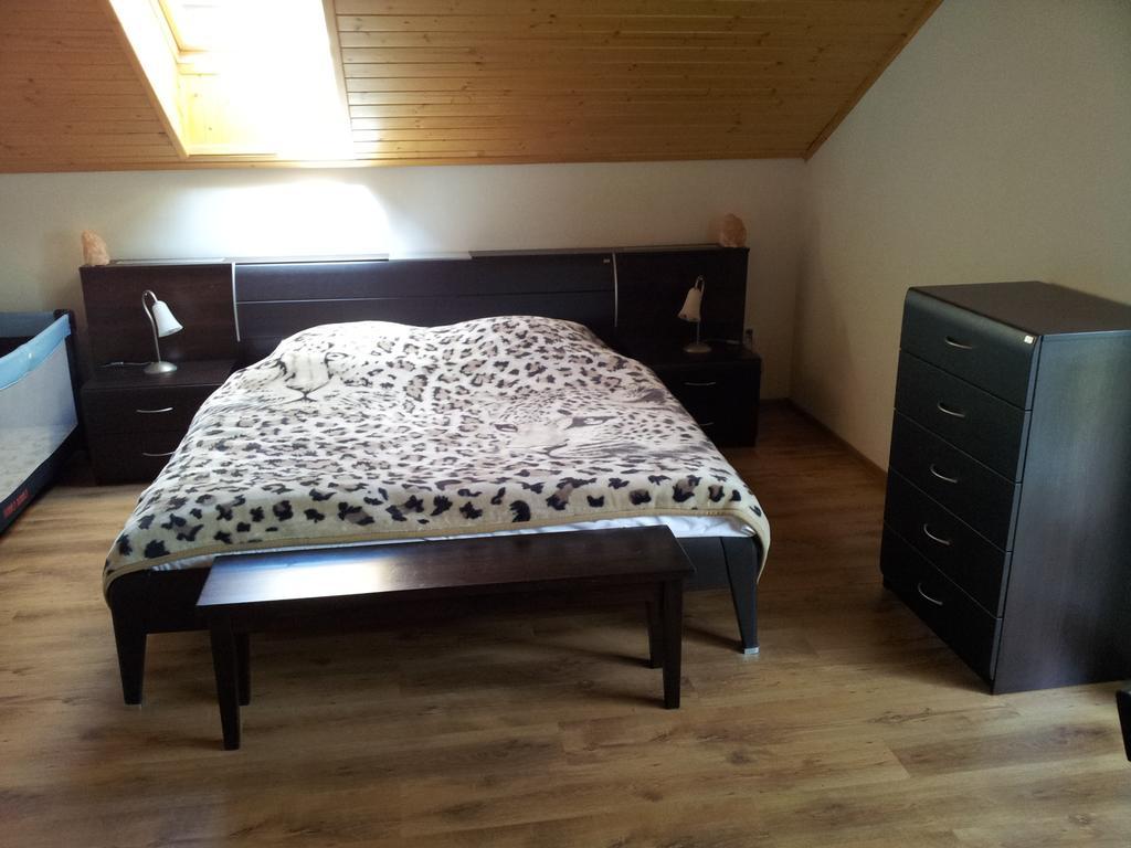 Belweder Apartamenty I Pokoje วีสวา ห้อง รูปภาพ